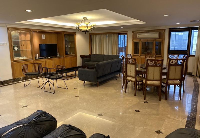 Fahrenheit 88 Condominium