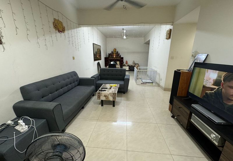 Rivercity Condominium