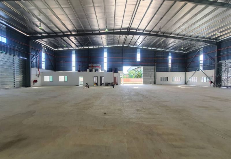 West Port, Pulau Indah