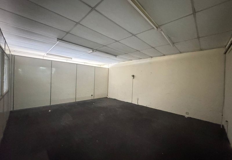 Taman Industri Bolton