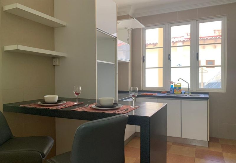 Kiara Peak (Puncak Kiara)