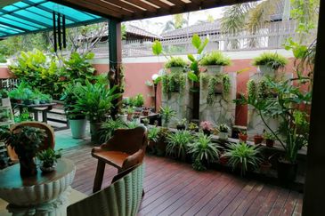 FOR SALE: Beautiful 2 Storey Home @Bukit Tunku