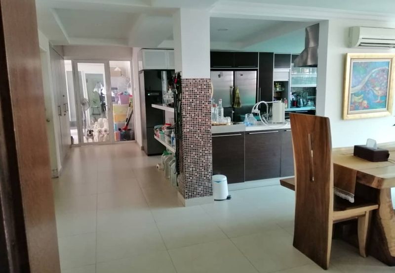 FOR SALE: Beautiful 2 Storey Home @Bukit Tunku