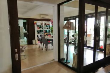 FOR SALE: Beautiful 2 Storey Home @Bukit Tunku
