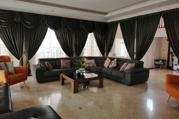 FOR SALE: Beautiful 2 Storey Home @Bukit Tunku