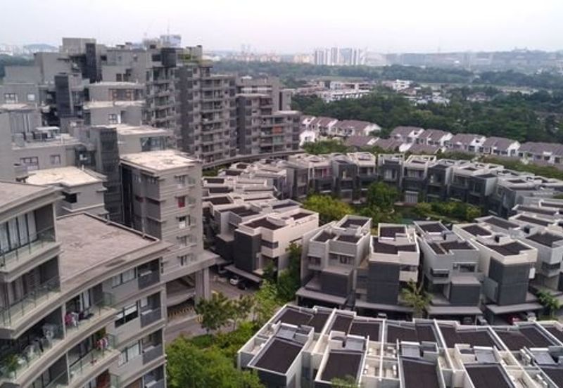 Mirage By The Lake Condominium