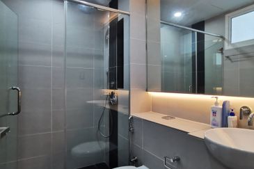 East Residence @ KLGCC