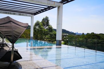 East Residence @ KLGCC