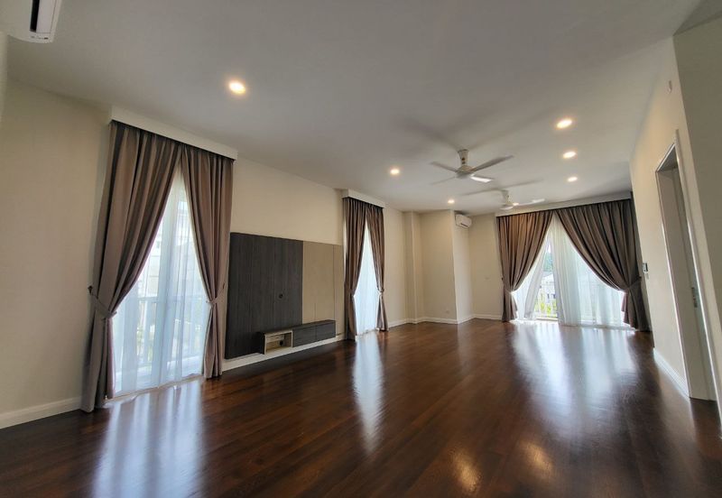 Greenery View 3 Storey Superlink @ Mont Kiara