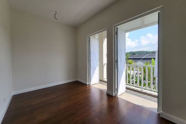 Greenery View 3 Storey Superlink @ Mont Kiara