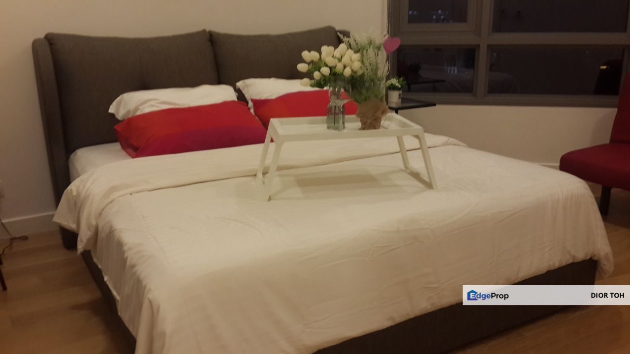 The Sentral Residences Fully Furnished 2 BR + 2B, Kuala Lumpur, KL Sentral