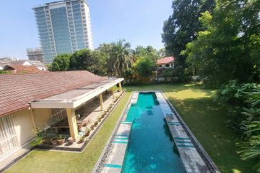 2 Storey Beautiful Detached w Pool @Ampang Hilir