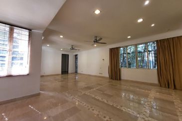 2 Storey Beautiful Detached w Pool @Ampang Hilir