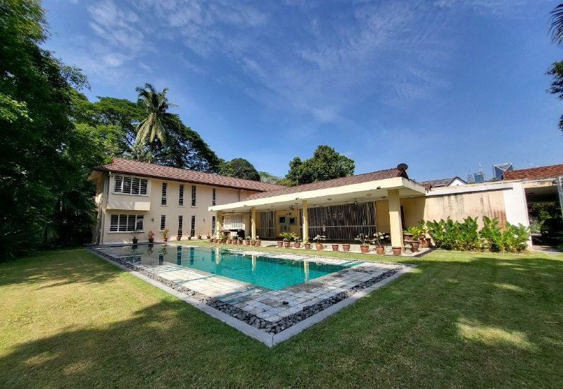 2 Storey Beautiful Detached w Pool @Ampang Hilir