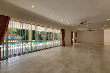 2 Storey Beautiful Detached w Pool @Ampang Hilir