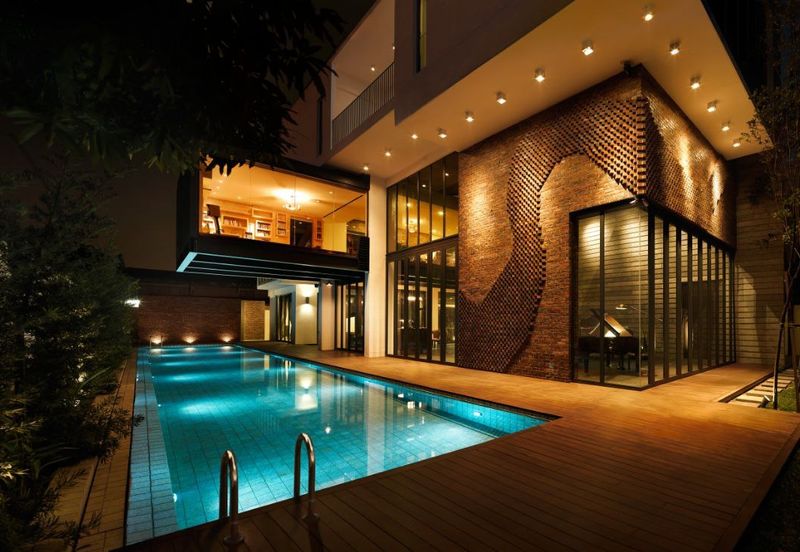 3 storey Detached house with Lift & Pool @ KL