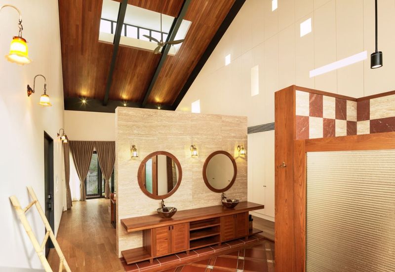 3 storey Detached house with Lift & Pool @ KL