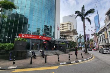FOR RENT: Bukit Bintang Shop Office