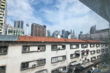 FOR RENT: Bukit Bintang Shop Office