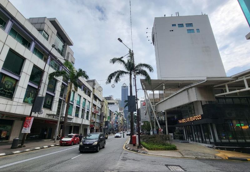 FOR RENT: Bukit Bintang Shop Office