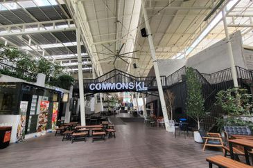 FOR RENT: Bukit Bintang Shop Office