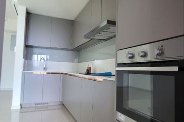 Residensi Solaris Parq