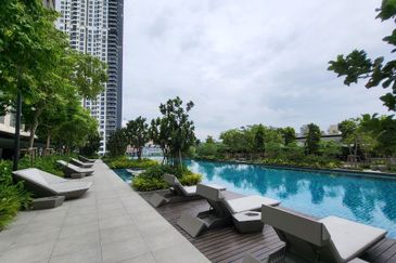 Residensi Solaris Parq