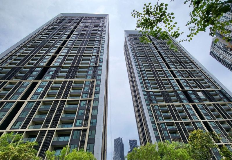 Residensi Solaris Parq