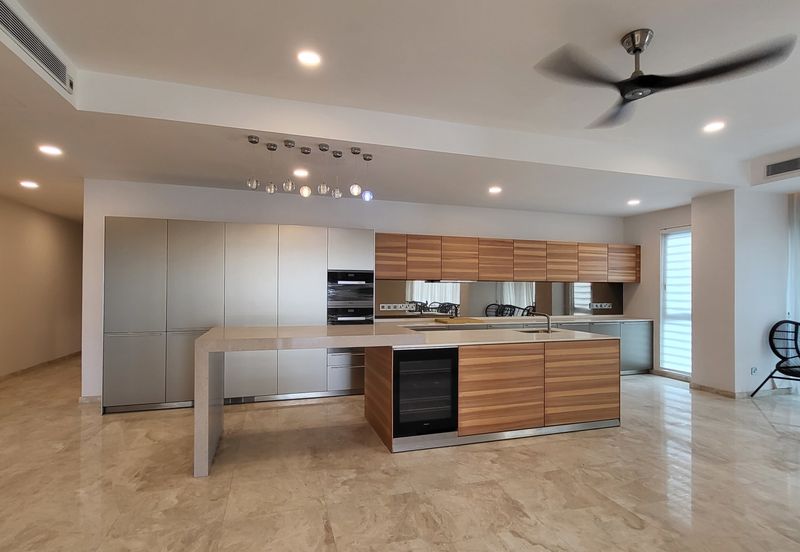 A Brand New Luxury Condo @ Pinnacle Bangsar