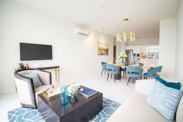 Pavilion Embassy Residence