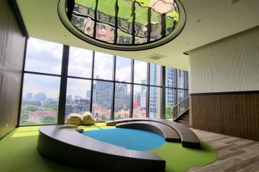 Pavilion Embassy Residence