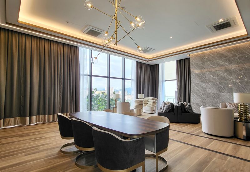 Pavilion Embassy Residence