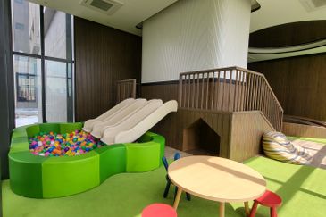 Pavilion Embassy Residence