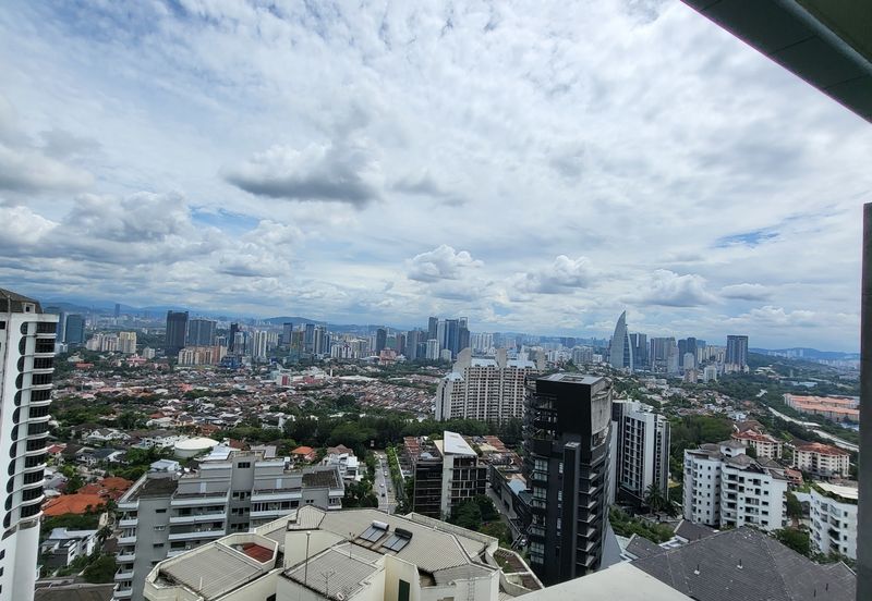 A Brand New Luxury Condo @ Pinnacle Bangsar