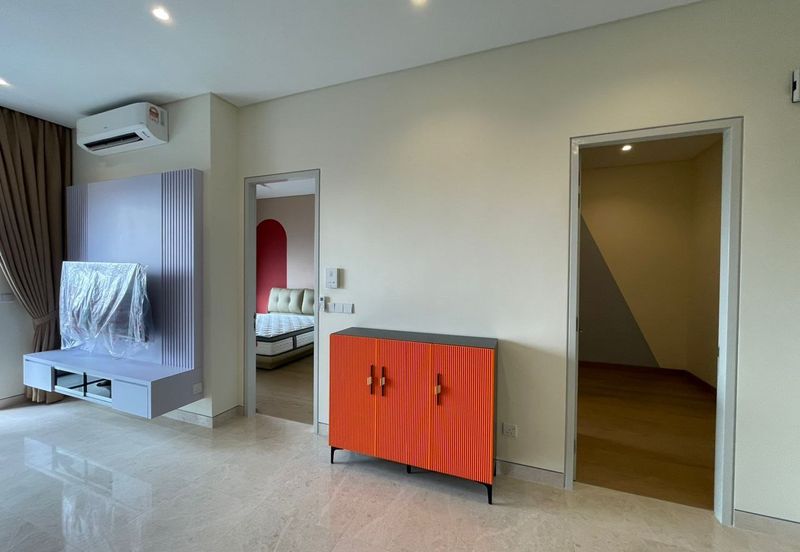 Lucentia Residences @ BBCC