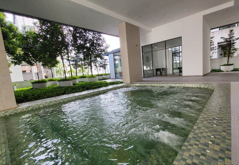 A Brand New Luxury Condo @ Pinnacle Bangsar