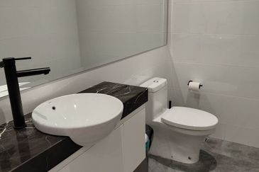 East Residence @ KLGCC