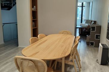 East Residence @ KLGCC