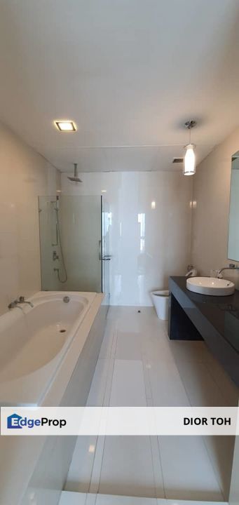 Fully Furnished 1 Br Gateway Kiaramas l Mont Kiara, Kuala Lumpur, Mont Kiara
