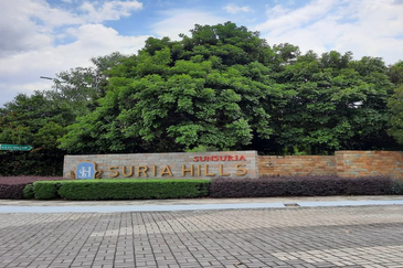 Suria Hills