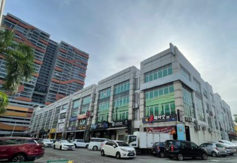 FOR SALE: Freehold 4 Storey Shop Office @ Puchong