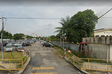 Meru & Kapar Freehold Agriculture Land For Sale