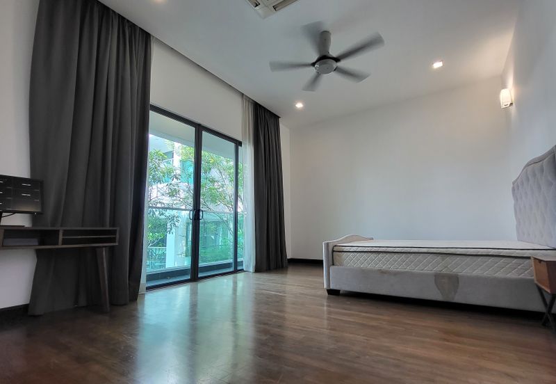 10 Damansara Heights