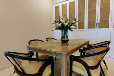 Residensi Solaris Parq