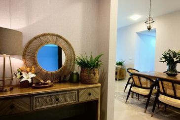 Residensi Solaris Parq