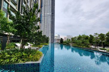 Residensi Solaris Parq