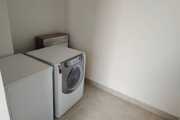 East Residence @ KLGCC