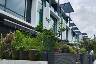 East Residence @ KLGCC