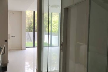 East Residence @ KLGCC