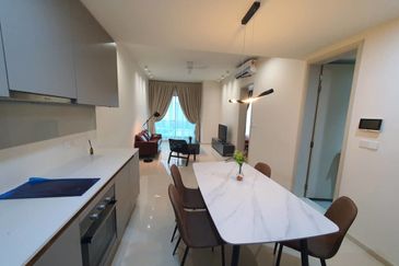 Residensi Solaris Parq